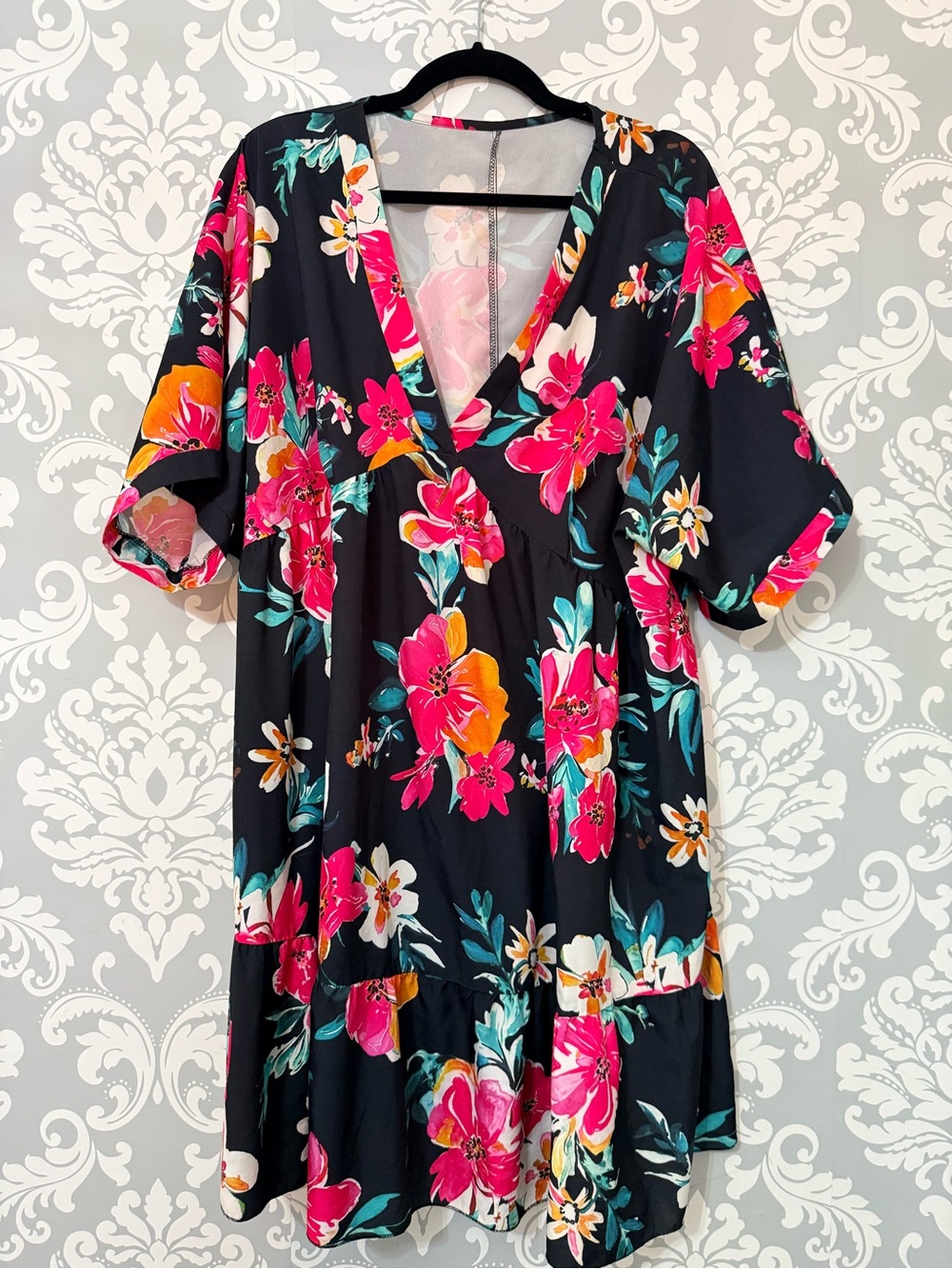 💫2/$25 • Black Floral V-Neck Women's Dress with Pink & Orange Blooms